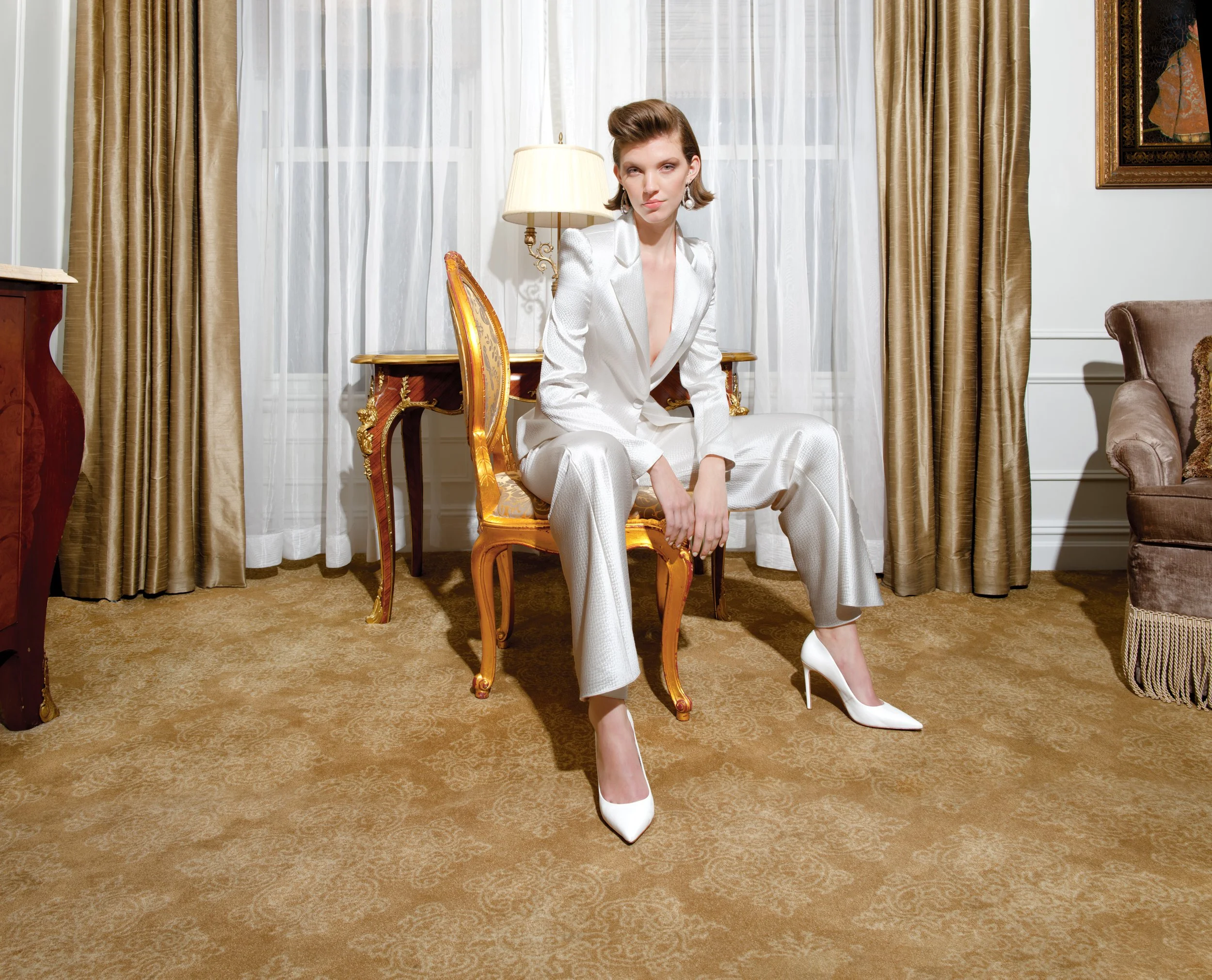 Roxy Hammered Silk Bridal Suit & Bustier – Spring 2025 | Elizabeth